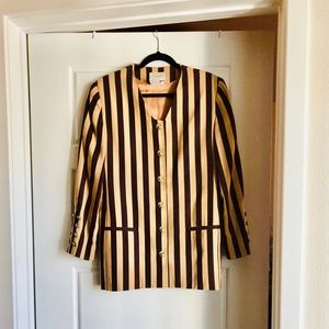 Vintage beige and brown blazer